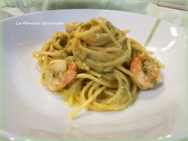 Spaghetti con asparagi e mazzancolle