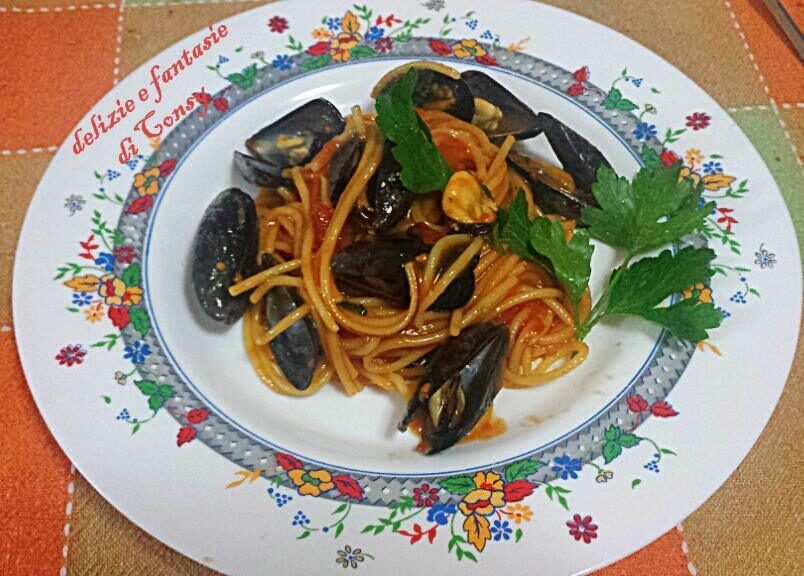 Spaghetti con cozze di scoglio