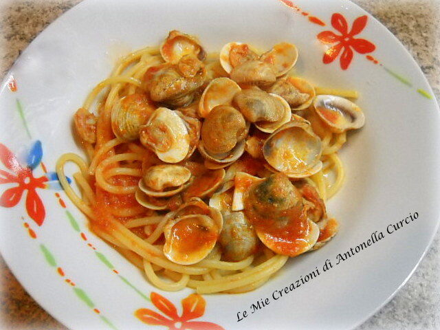 SPAGHETTI CON LE VONGOLE