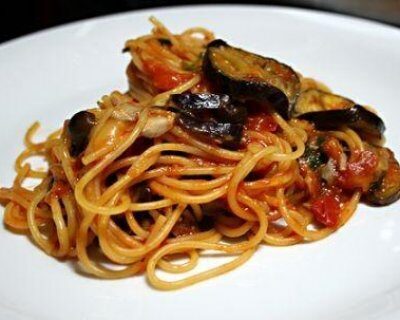 Spaghetti con melanzane