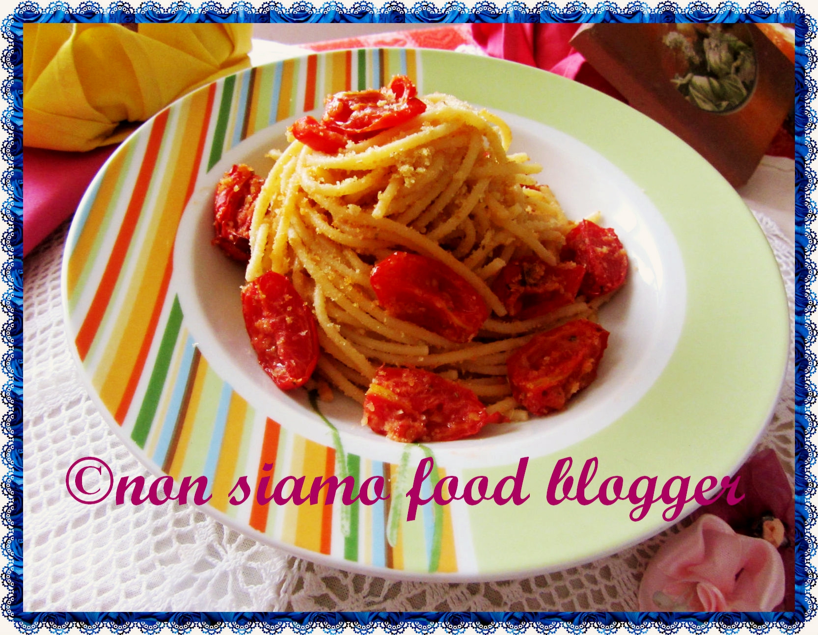 Spaghetti con pomodorini al forno e pangrattato