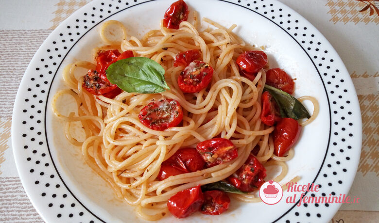 Spaghetti con pomodorini confit