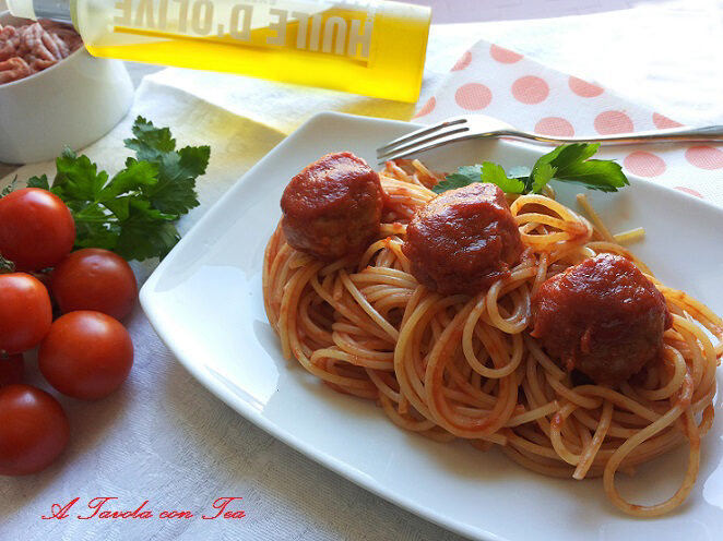 Spaghetti con Sugo di Polpette
