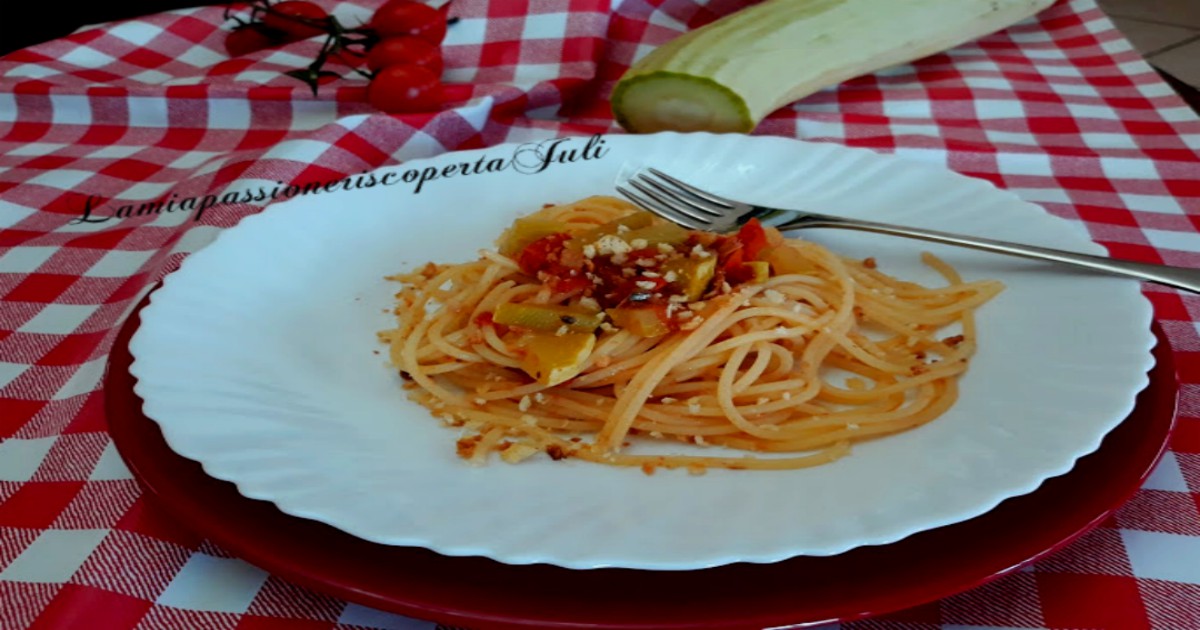 Spaghetti con zucchina bianca siciliana