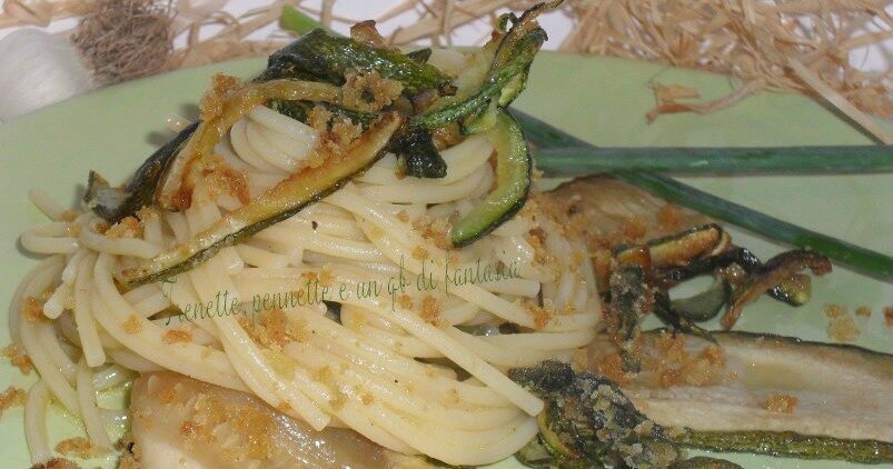Spaghetti con zucchine e code di cipolla