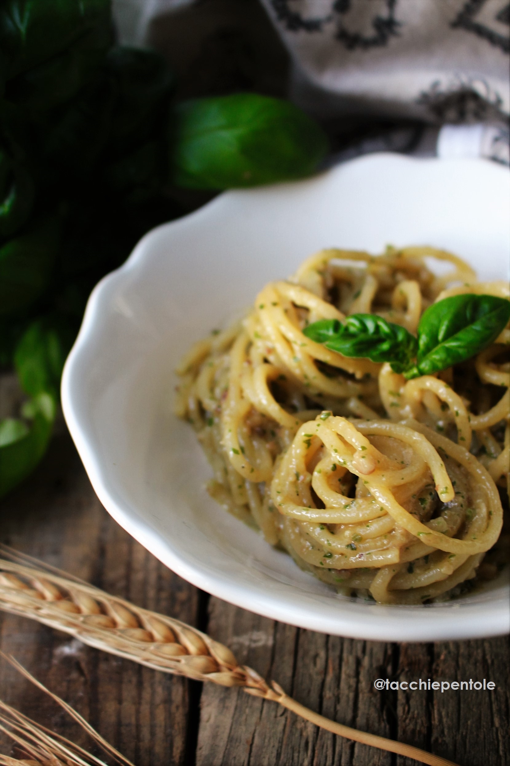 Spaghetti in crema di noci