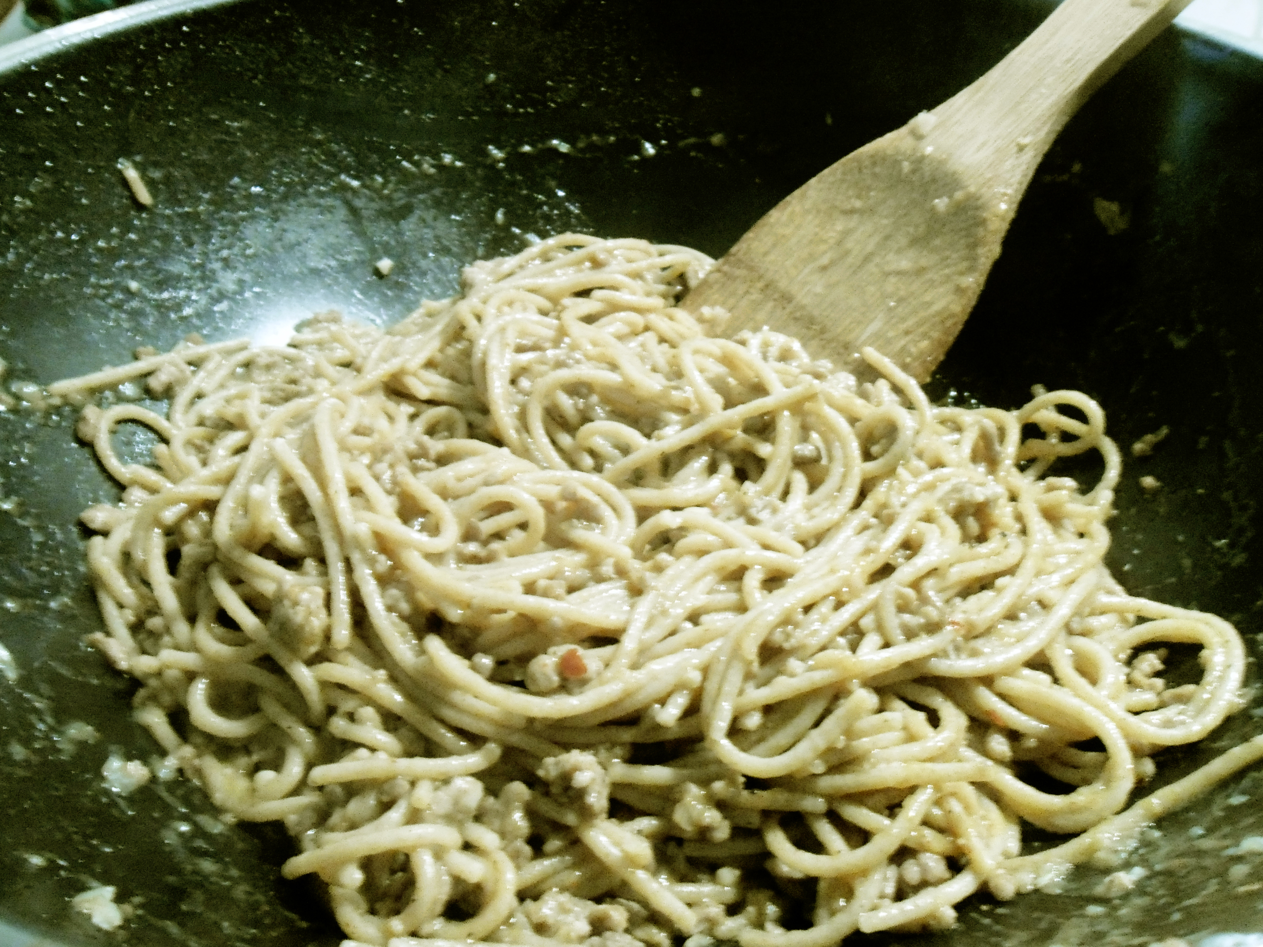 Spaghetti integrali con carne