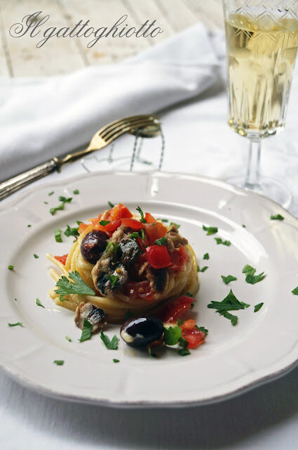 Spaghetti saporiti con le sarde e la provola