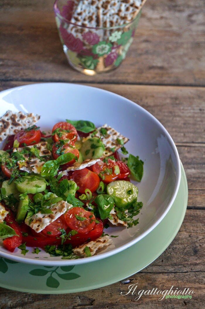 Speciale insalate: Insalata allegra con pane azimo