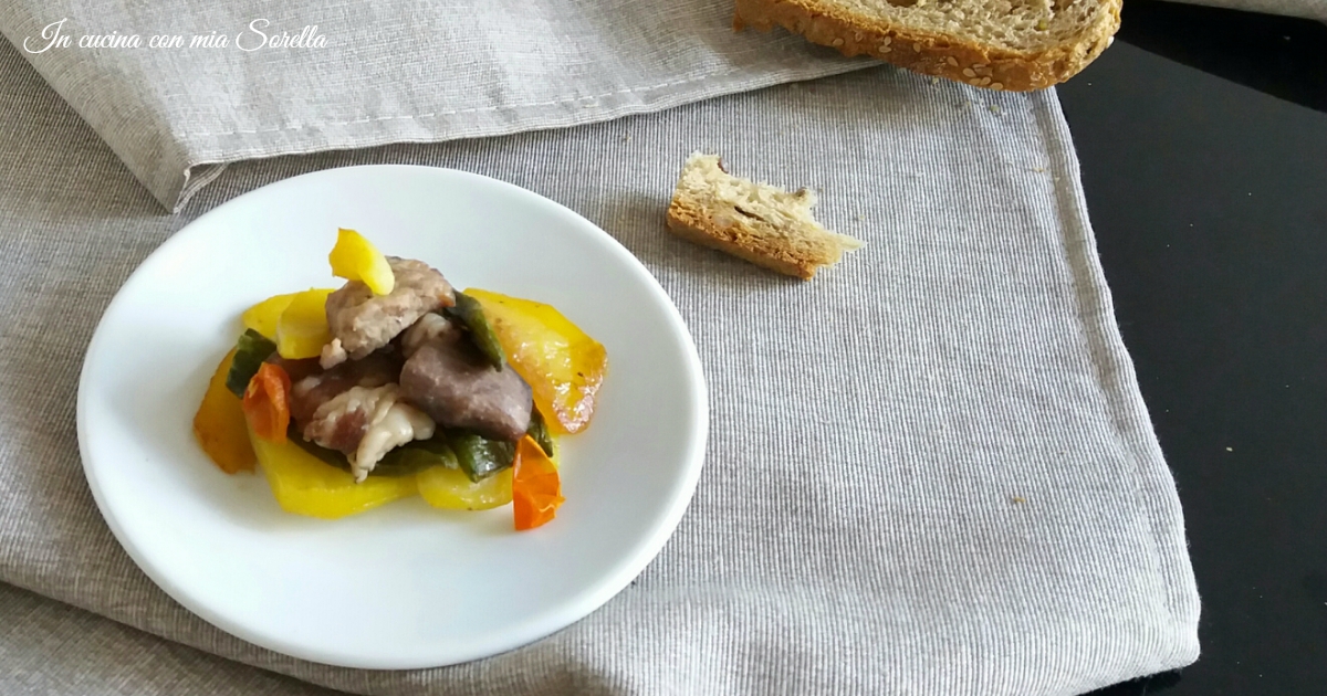 Spezzatino con patate e friggitelli – ricetta secondo di carne veloce