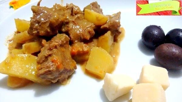Spezzatino con patate speziato, con o senza glutine: come farlo venire tenerissimo