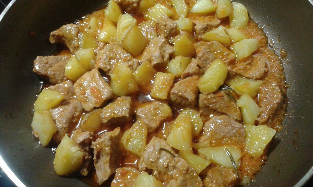 Spezzatino di vitello e patate