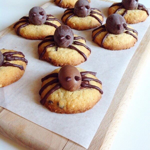 Spider cookies