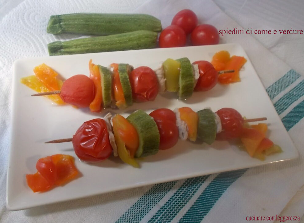 Spiedini di carne e verdure