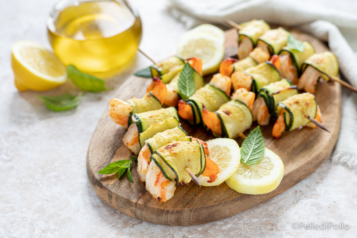 Spiedini di gamberi e zucchine