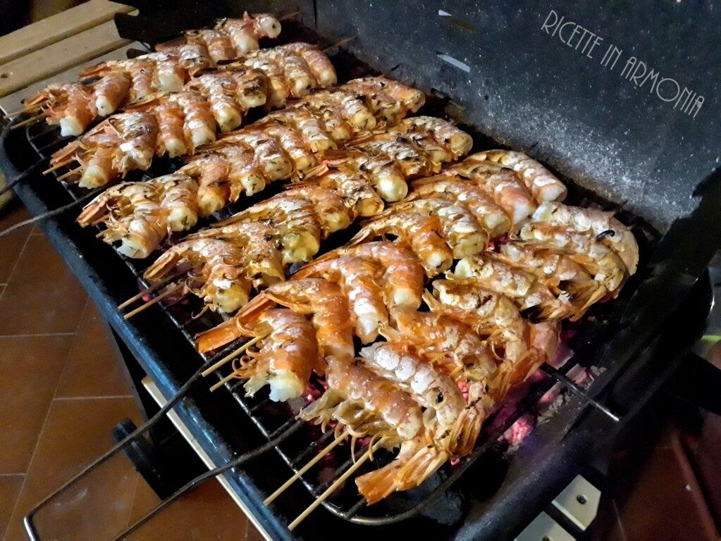 Spiedini di gamberone alla griglia