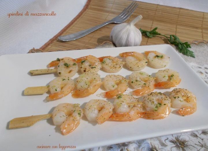 Spiedini di mazzancolle