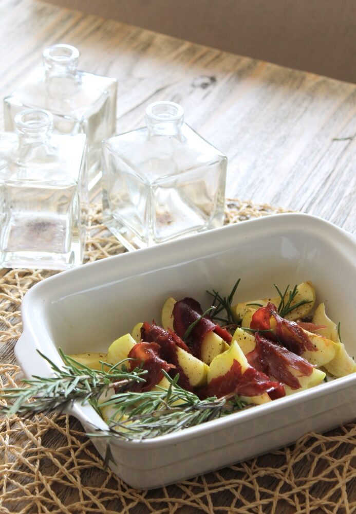 Spiedini mele e bresaola