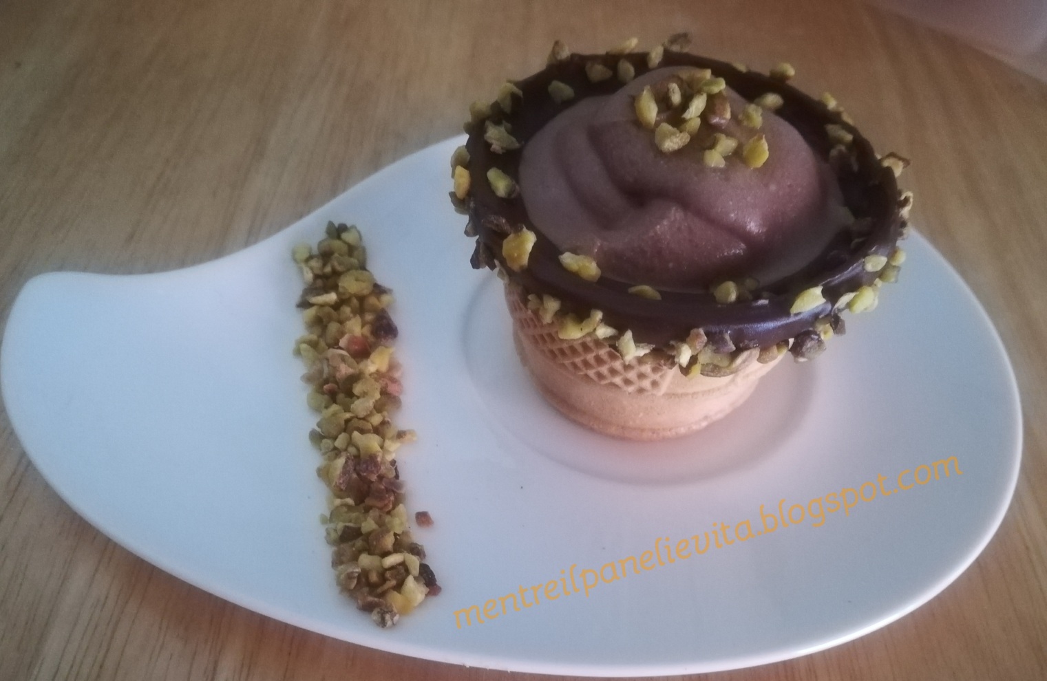 Spuma di ricotta al cioccolato