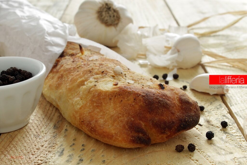 Stecche con pepe nero e aglio