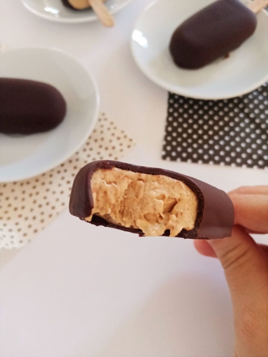 Stecchi gelato arachidi e cioccolato