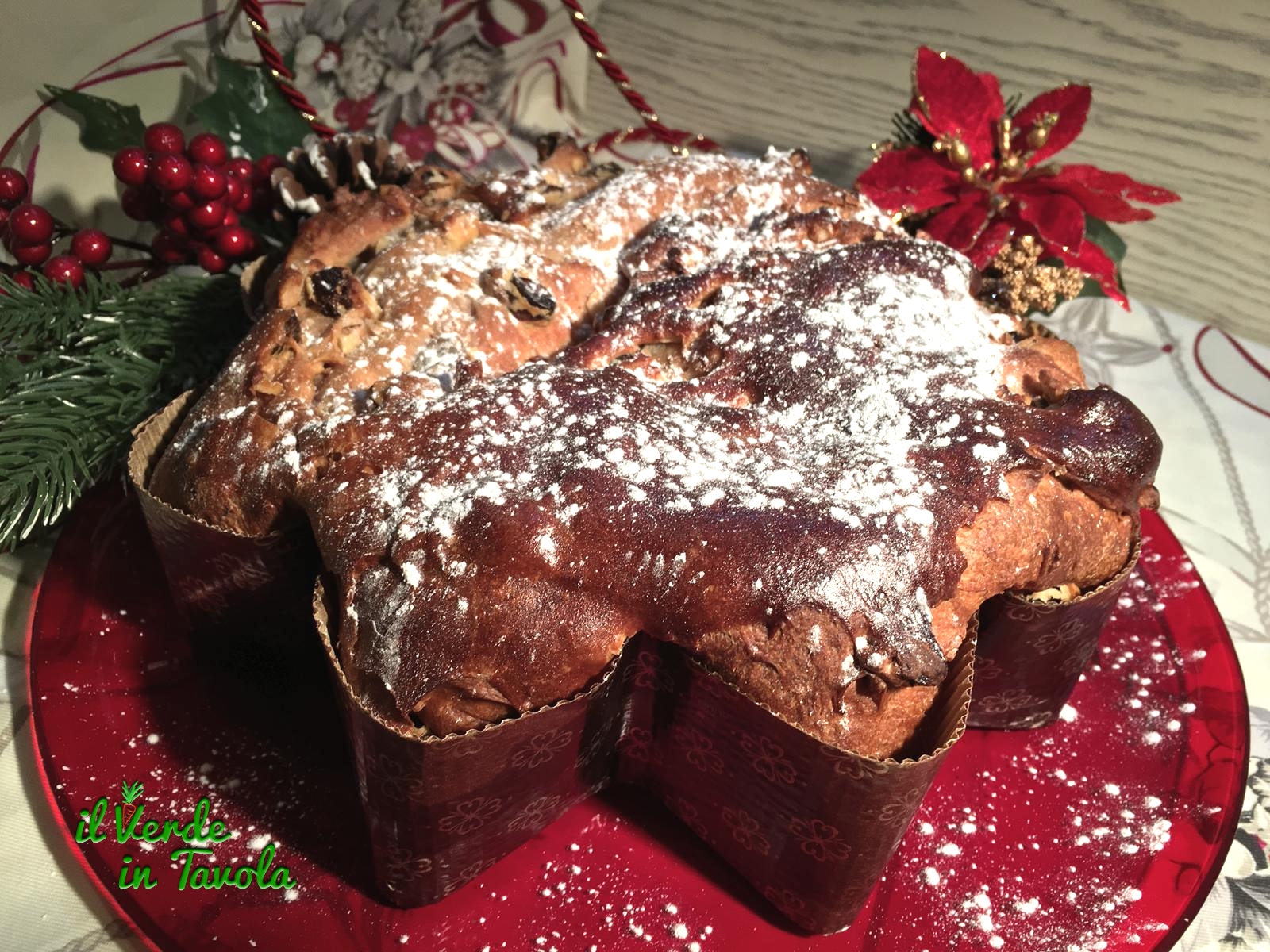 Stella di natale alla cannella con uvetta e noci