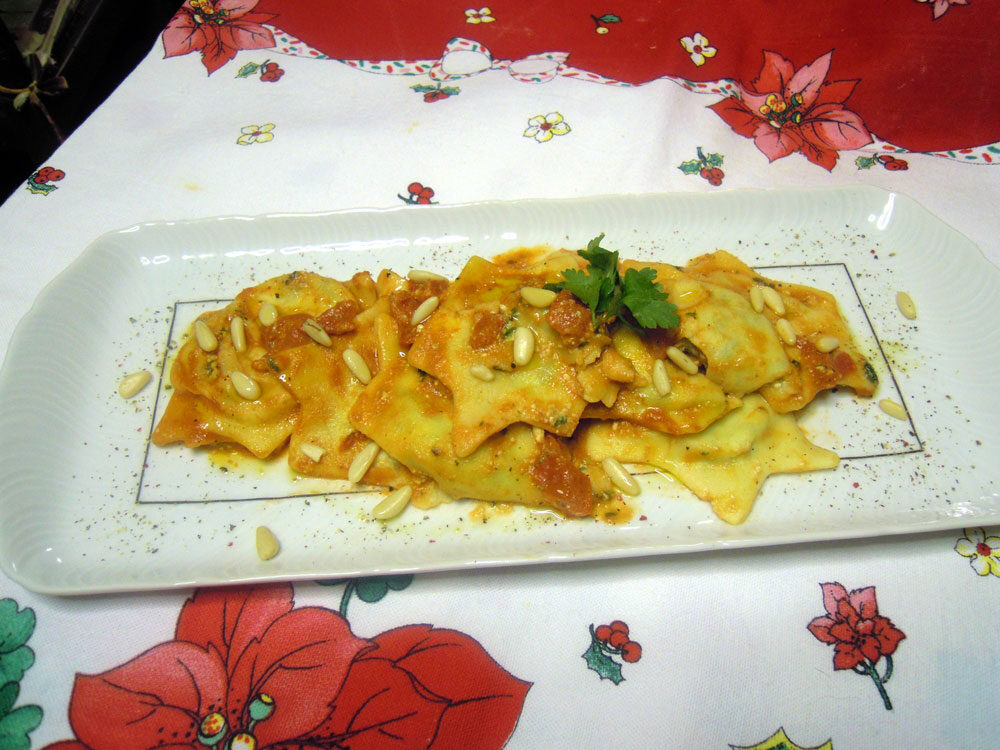 Stelle di natale con  ricotta e spinaci