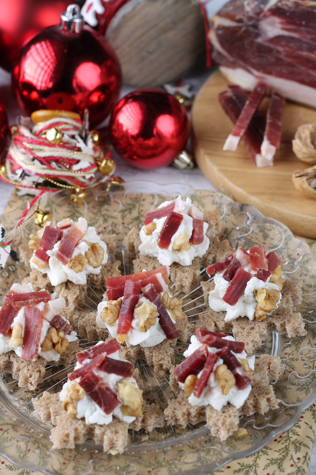 Stelline con prosciutto di modena dop, ricotta e noci