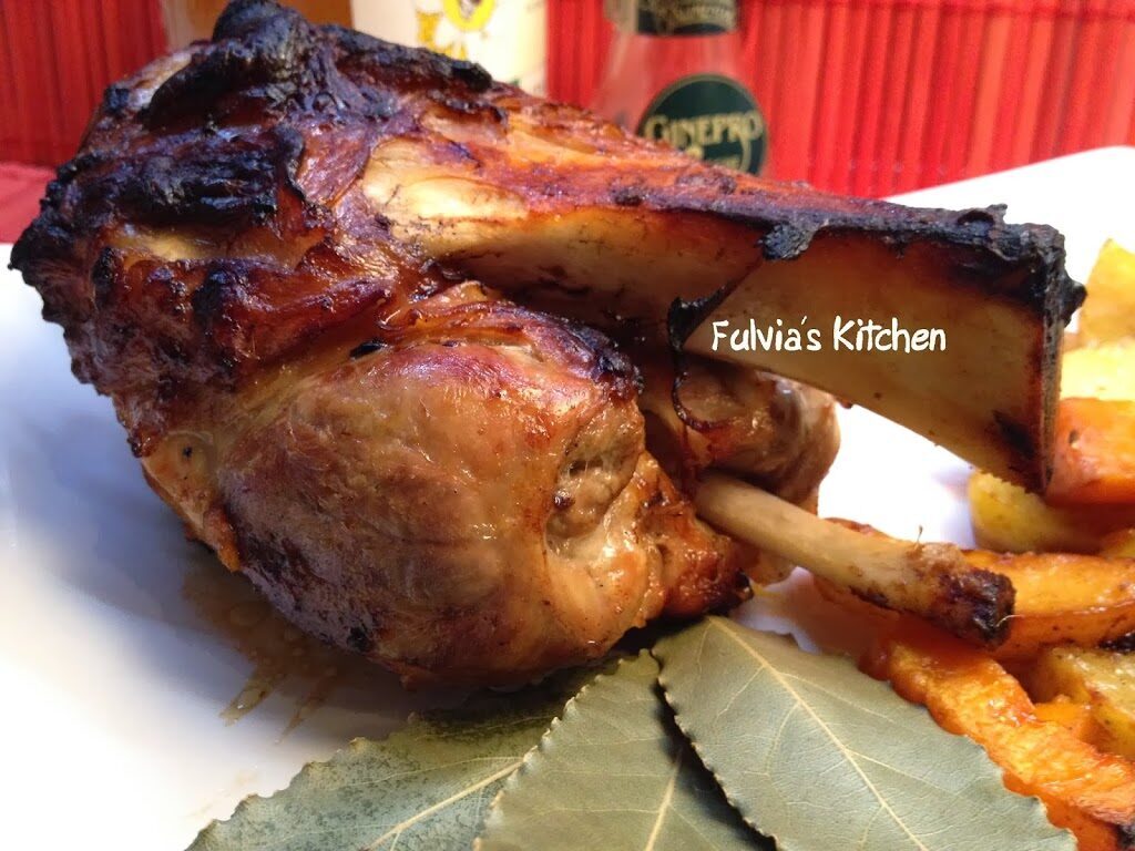 Stinchi di maiale al forno con verdure