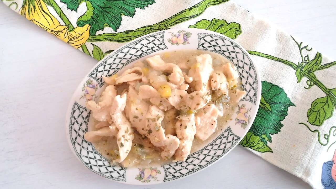 Straccetti di pollo ai porri, quasi come lo spezzatino