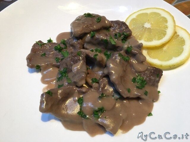 Straccetti di scaloppine al vino bianco con cuisine e i-companion moulinex