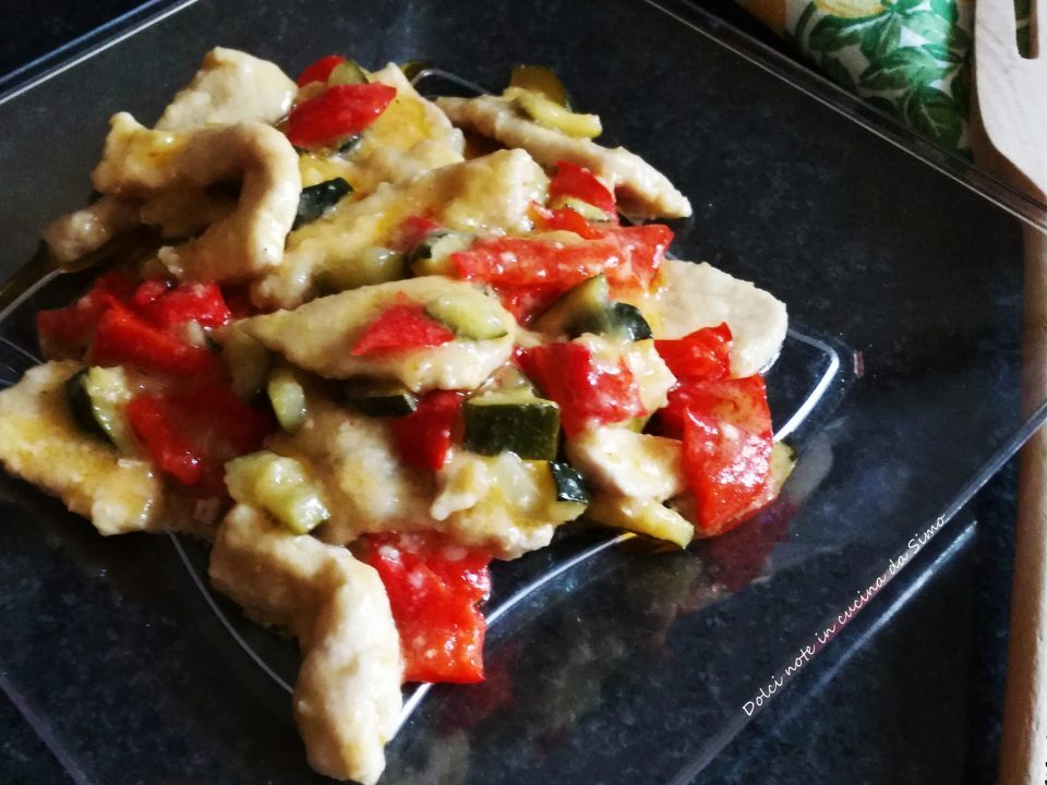 Straccetti di vitello alle verdure
