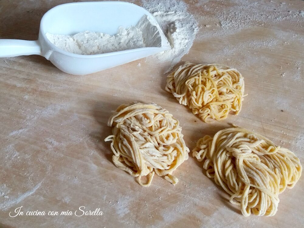 Strangozzi umbri all’uovo