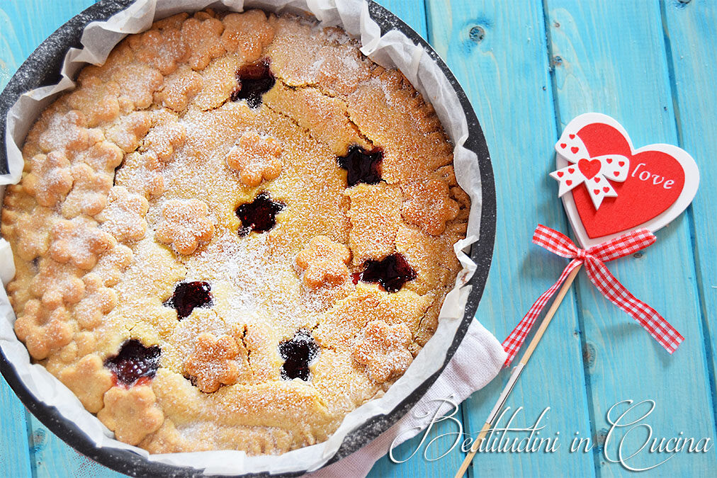 Strawberry pie: crostata ripiena di fragole
