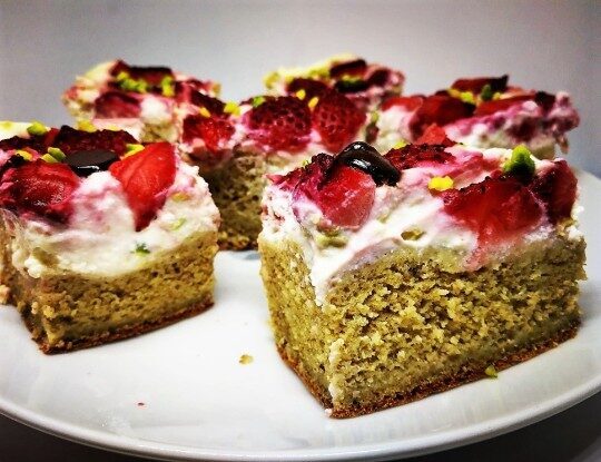 Strawberry squares