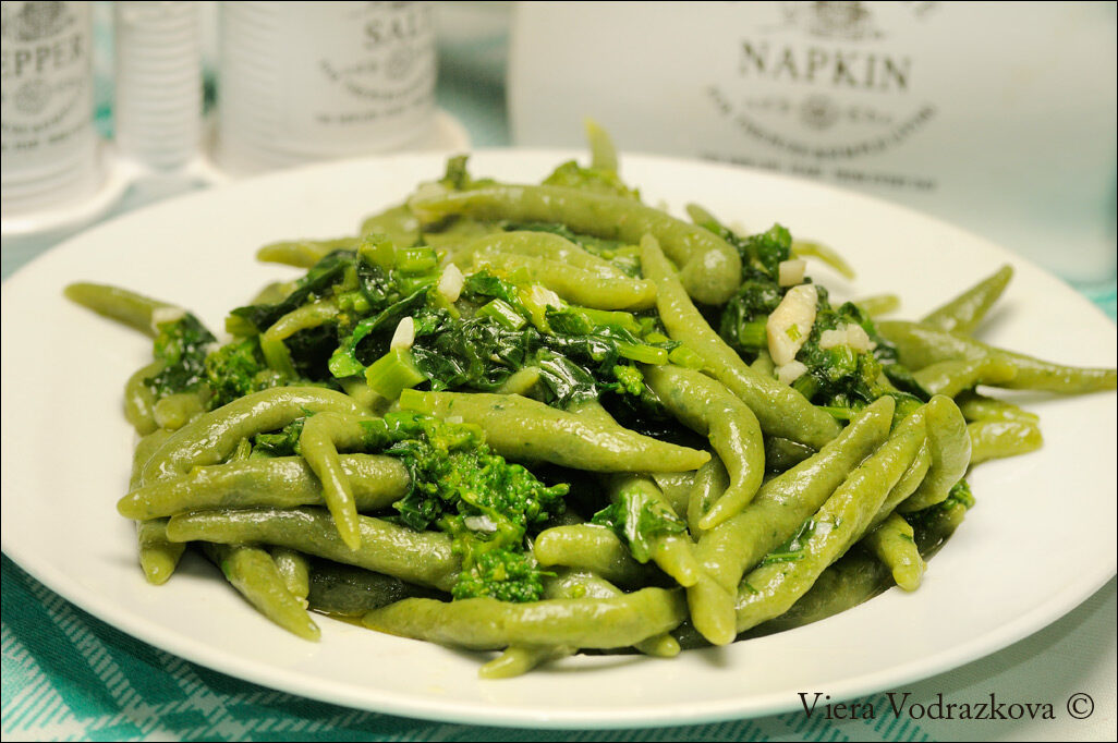 Strozzapreti verdi a modo mio con cime di rapa