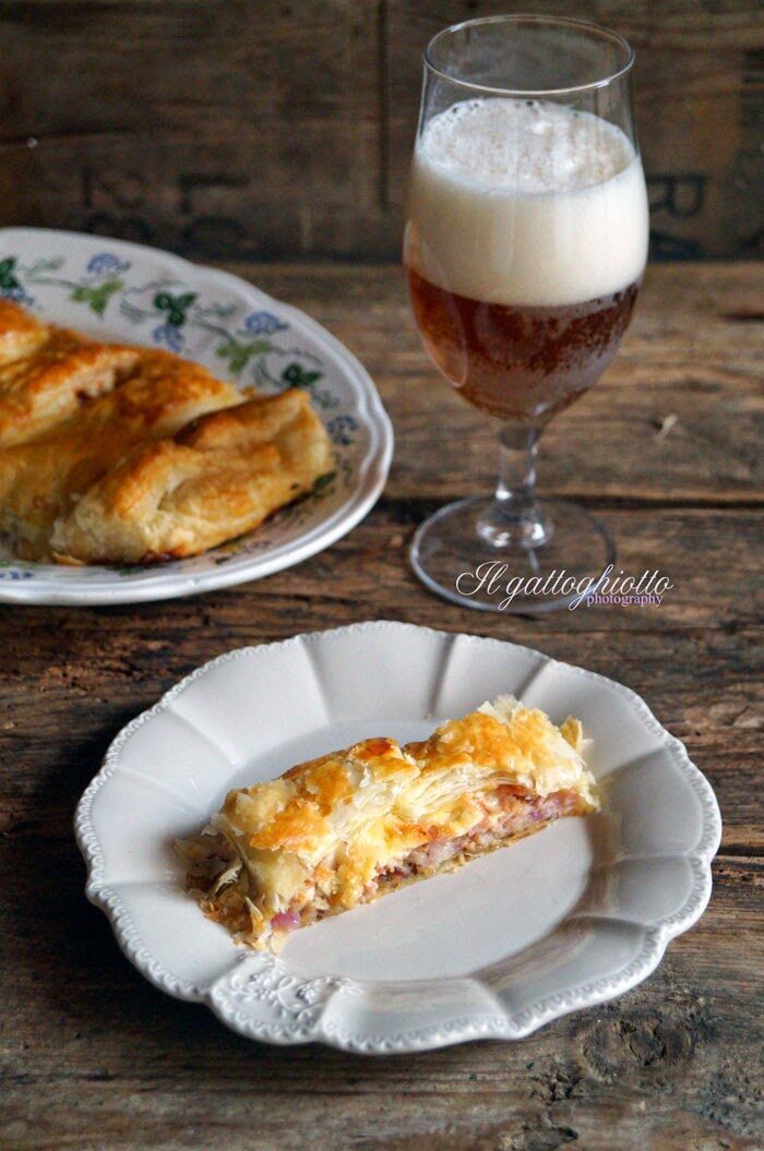 Strudel con mele e prosciutto di praga