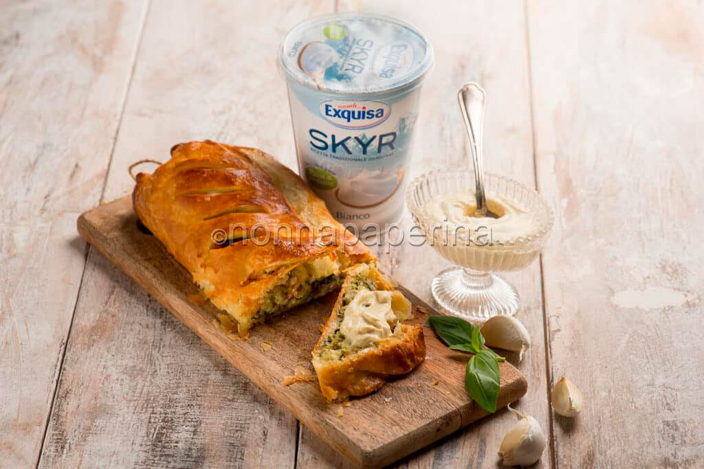 Strudel con skyr al curry, una delizia semplice