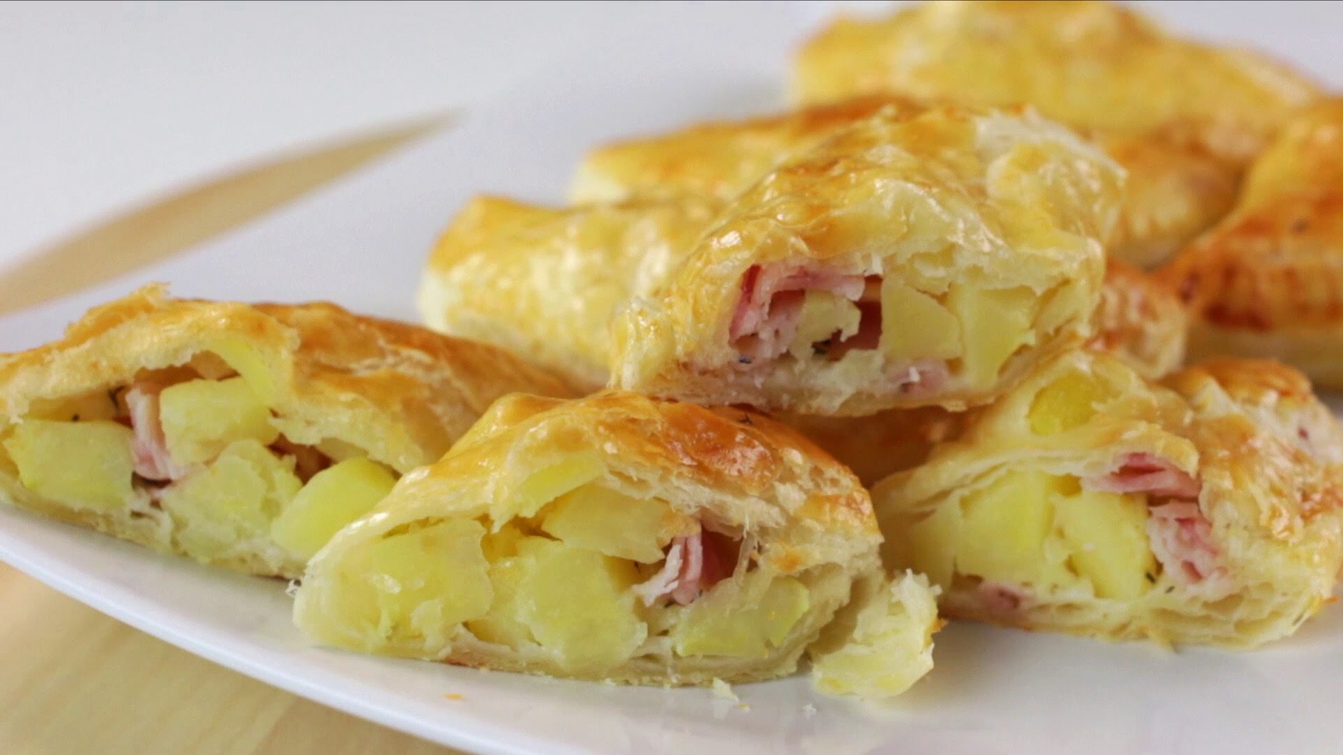 Strudel di patate e prosciutto cotto