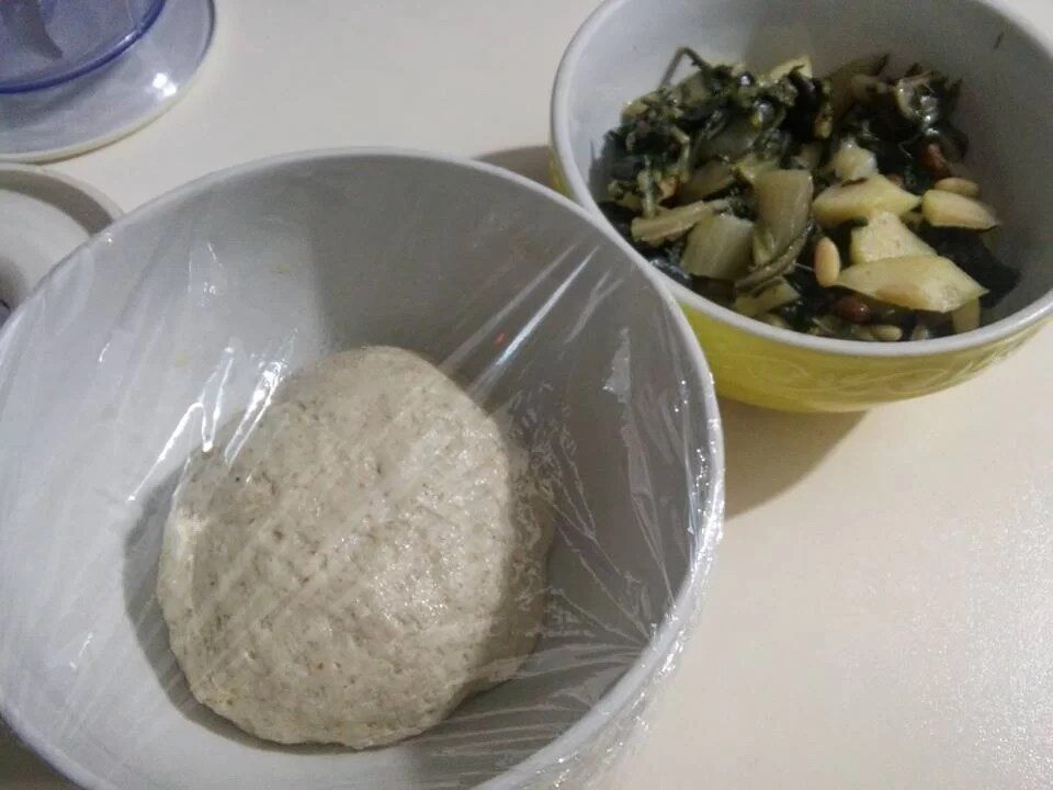 Strudel salato con bietole e mele
