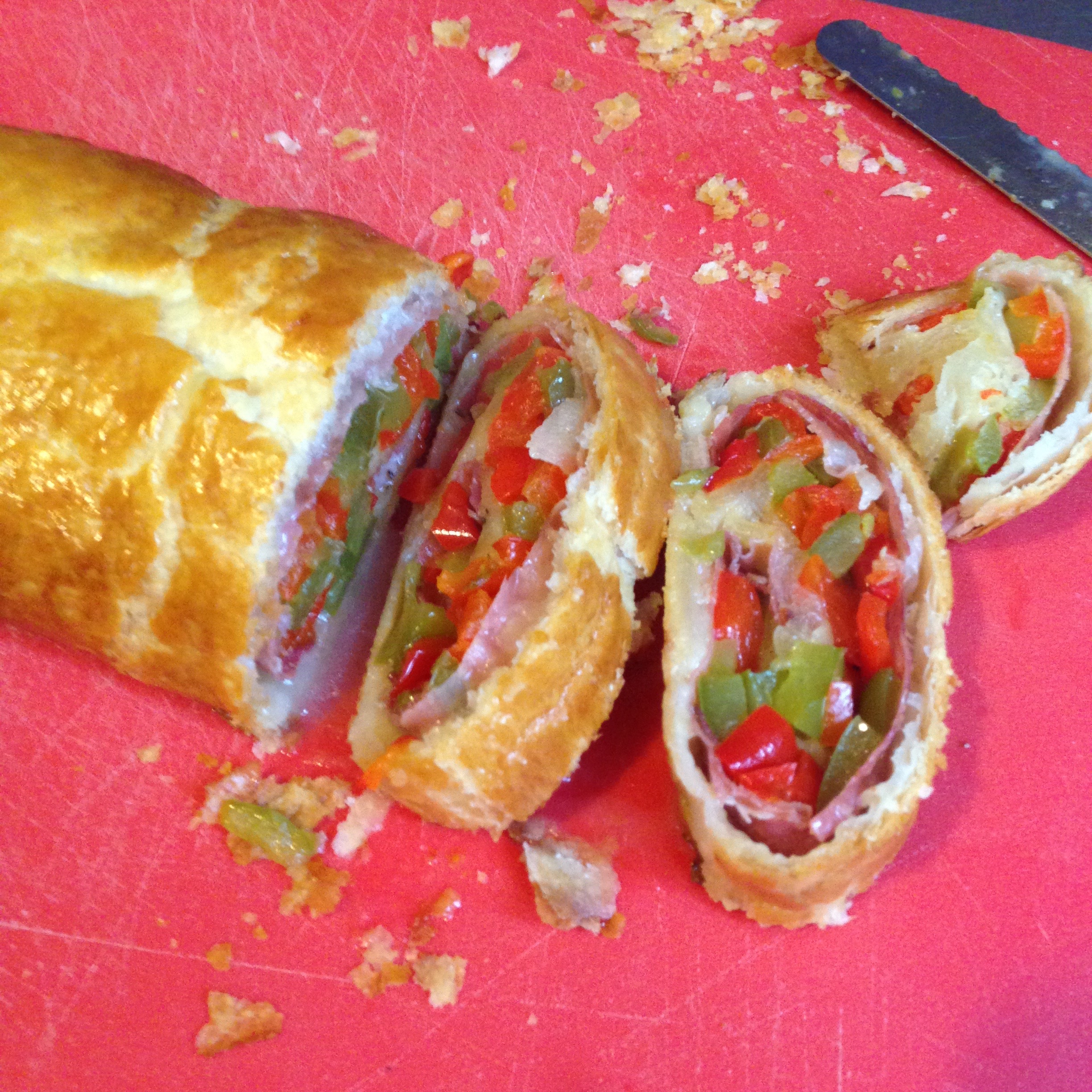 Strudel salato speck e peperoni