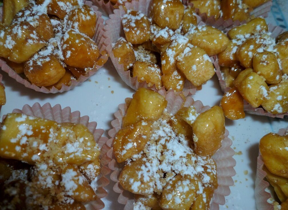 Struffoli modicani ” impagnuccata “