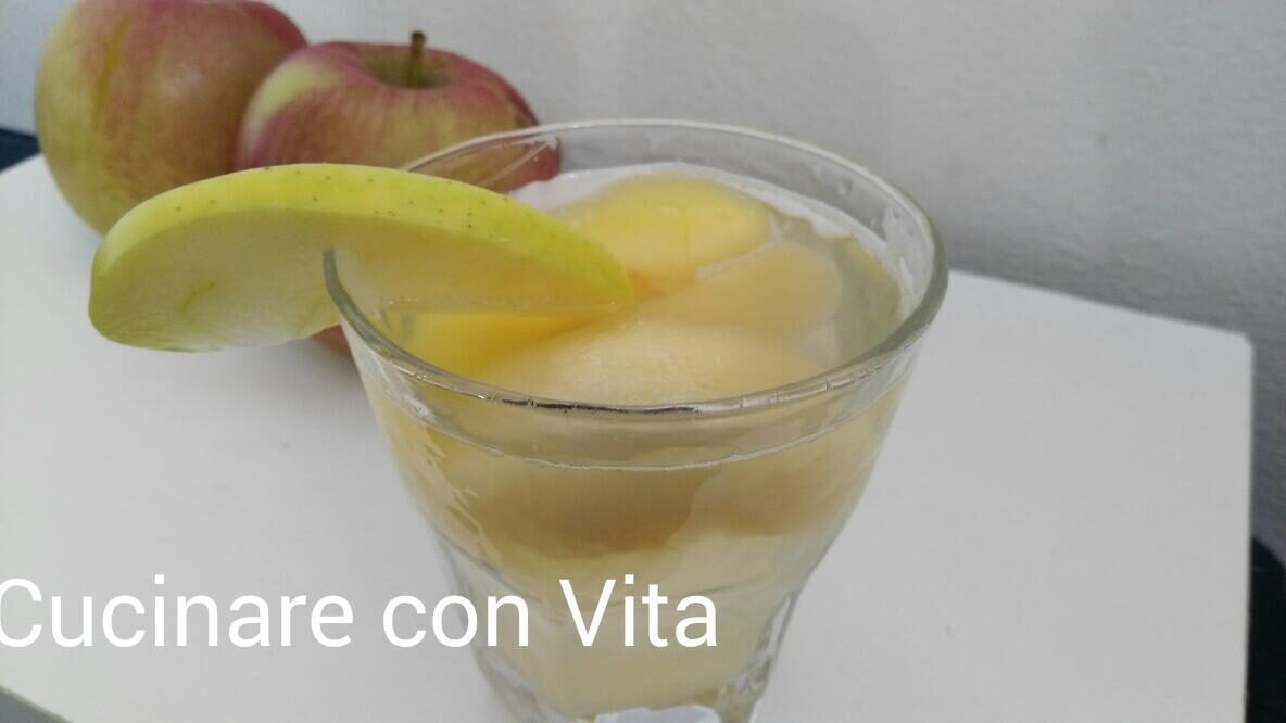 Succo di mele casalingo