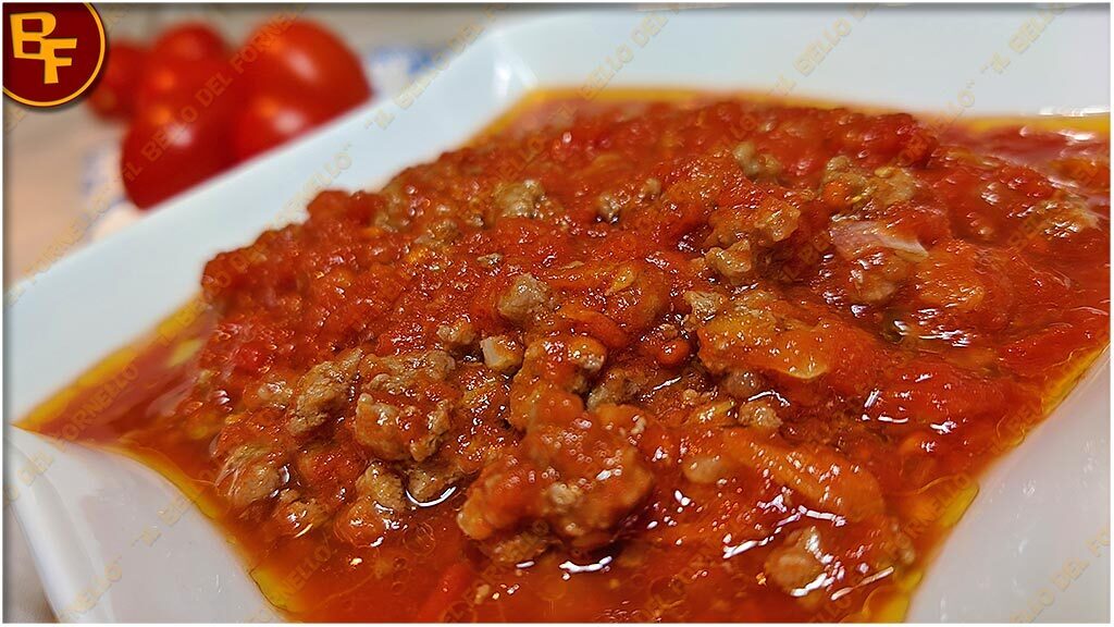 Sugo al pomodoro con ragù di carne