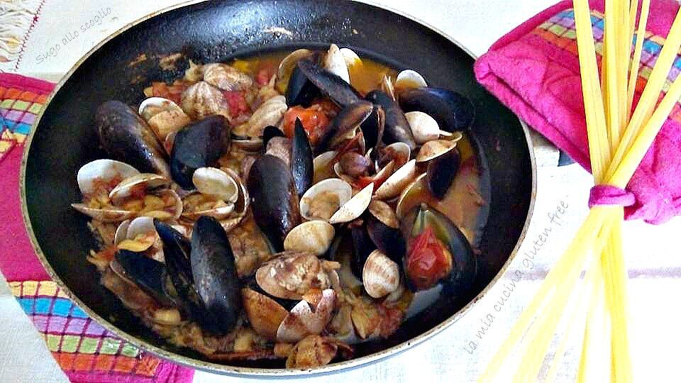 Sugo allo scoglio con linguine