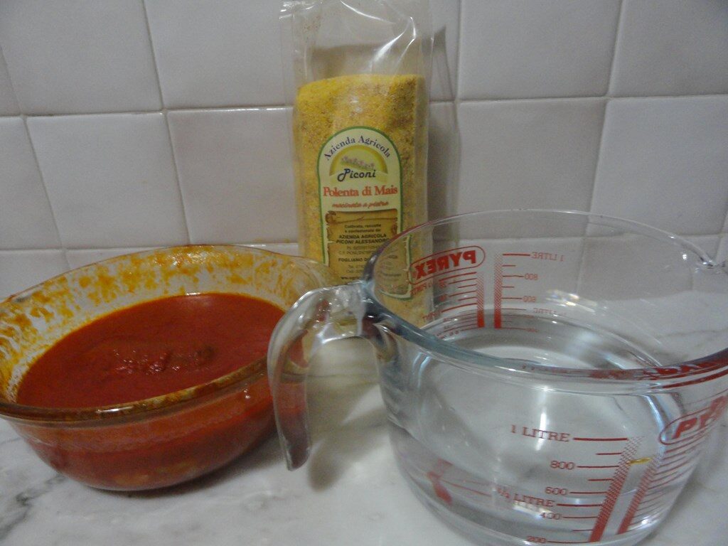 Sugo con salsicce al microonde