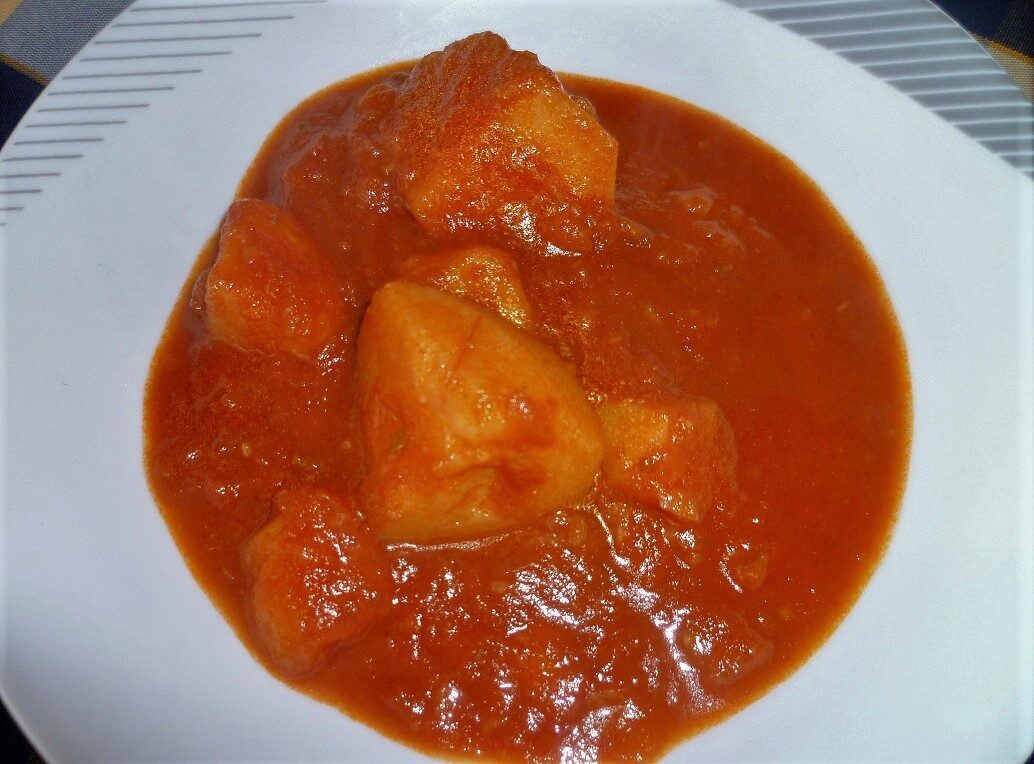 Sugo di patate con semini di finocchietto