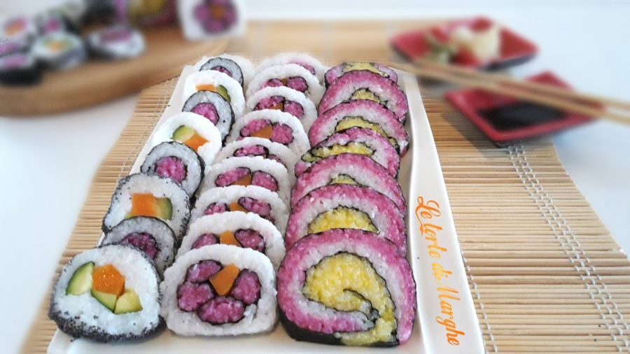 Sushi con verdure e alga nori piatto giapponese