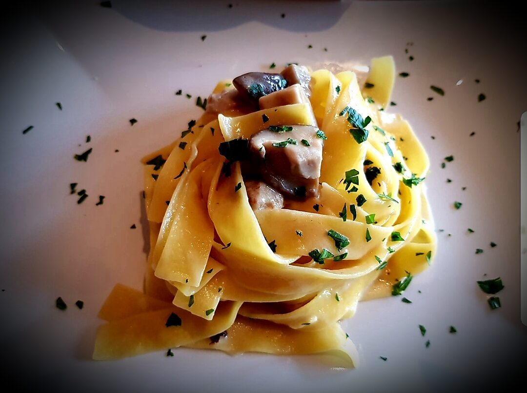 Tagliatelle ai funghi porcini