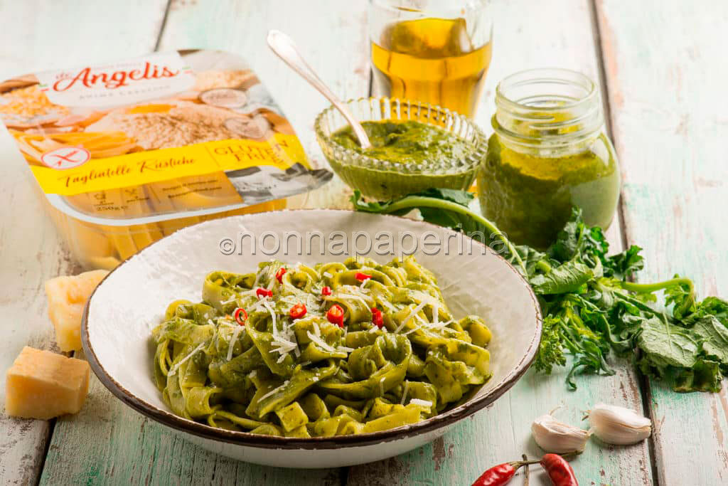 Tagliatelle al pesto di cime di rapa: una delizia di facile preparazione